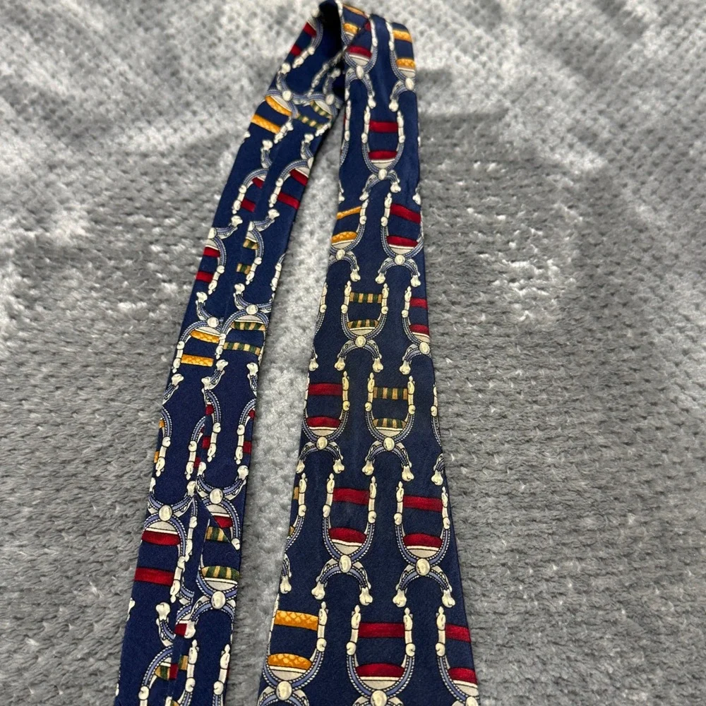 UNICEF Men Silk Tie Navy Blue Renaissance Throne Chair Novelty Print Made in USA